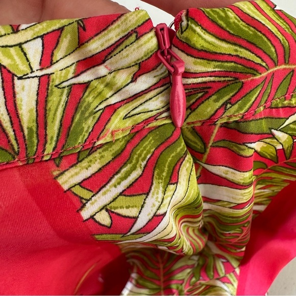 Cache Vibrant Floral One-Shoulder Blouse Birds Butterfly Medium Satin - Picture 11 of 13